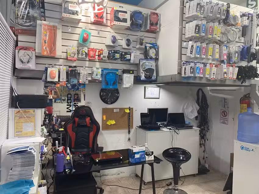 CLIKCOM SERVICIOS SAC