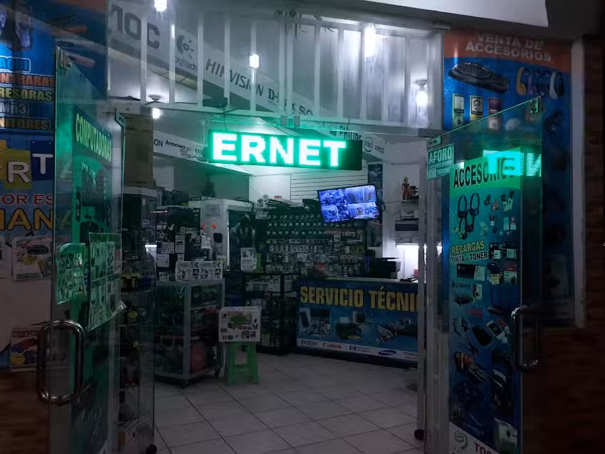 COMPUNET San Vicente 2 (Tienda y Taller)