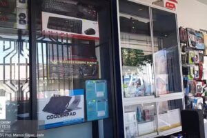 Infort&eacute;c of center