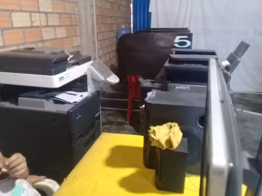 INTERNET Y MULTISERVICIOS J&M