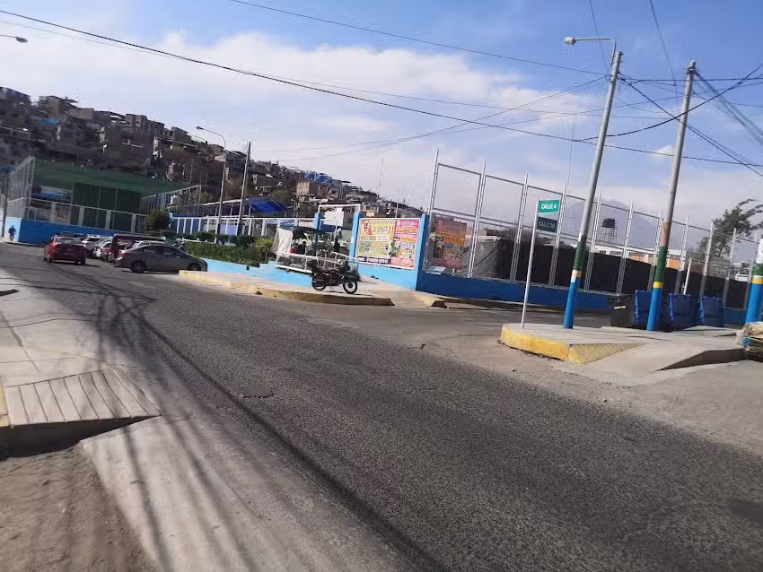 Jireh FORMATEO REPARACIONES DE LAPTOPS PC CABINA INTERNET instalacion Redes Wifi