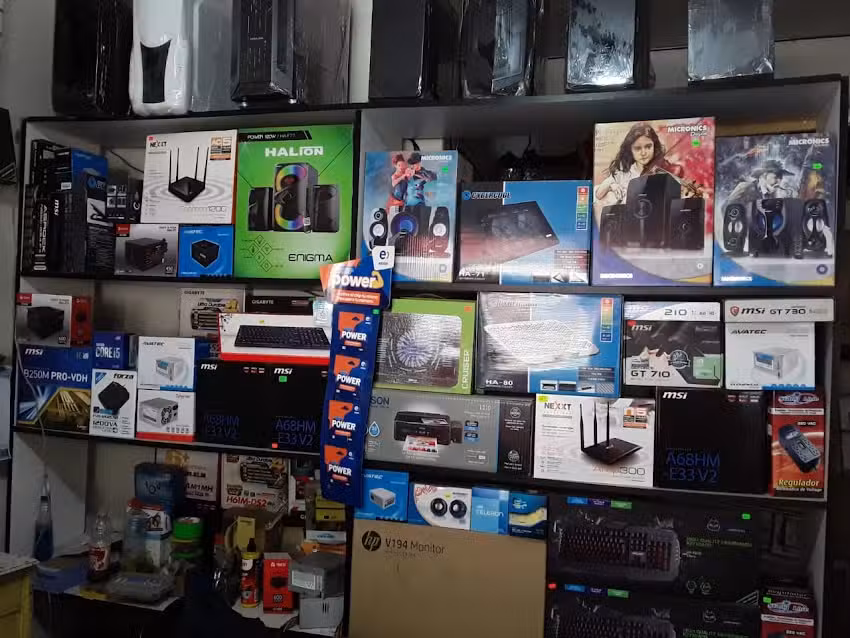 KOMPUTER SAC STORE MARISCAL CACERES