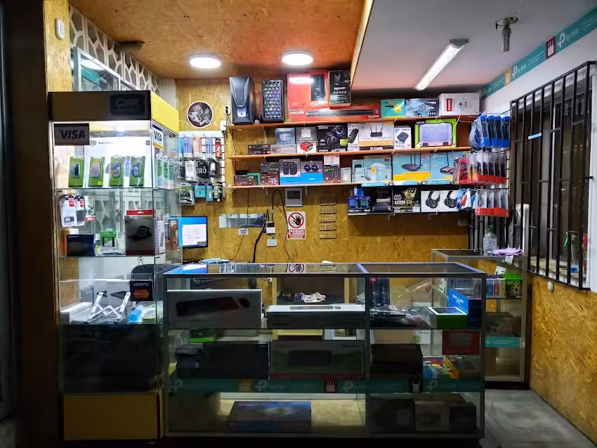 P&M Computer Support SAC.