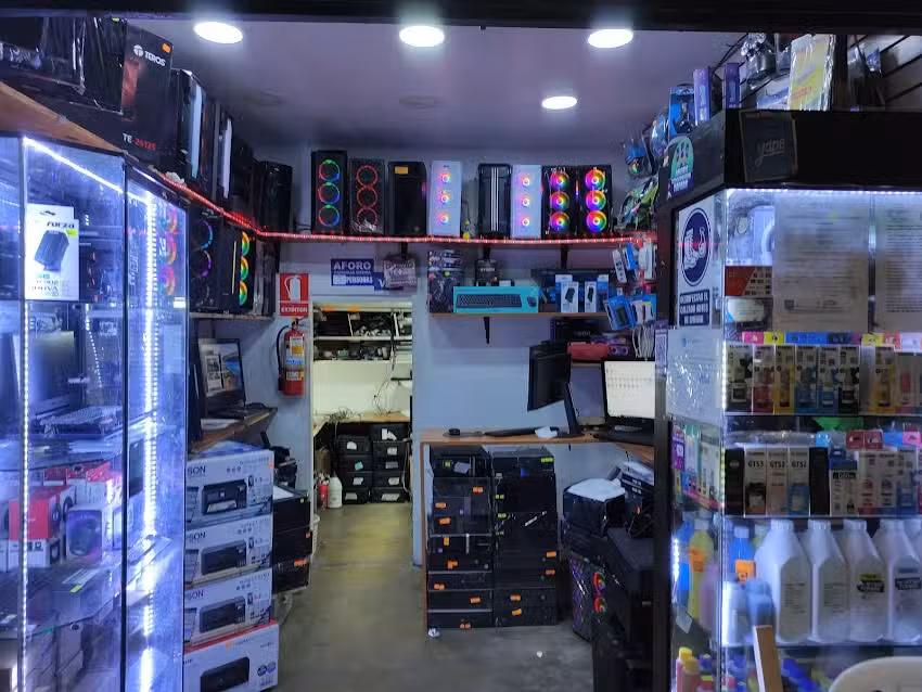 R Y J Computer S.A.C