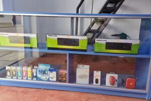 Servicio de Computadoras y Tecnología E.I.R.L. (SERCOYT)