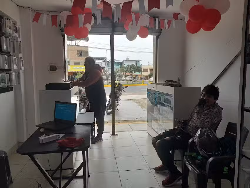 SERVICIO T&Eacute;CNICO DE COMPUTADORAS LAPTOS IMPRESORAS