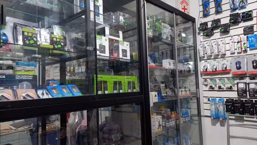 SERVICIOS Y ACCESORIOS QUERECOTILLO